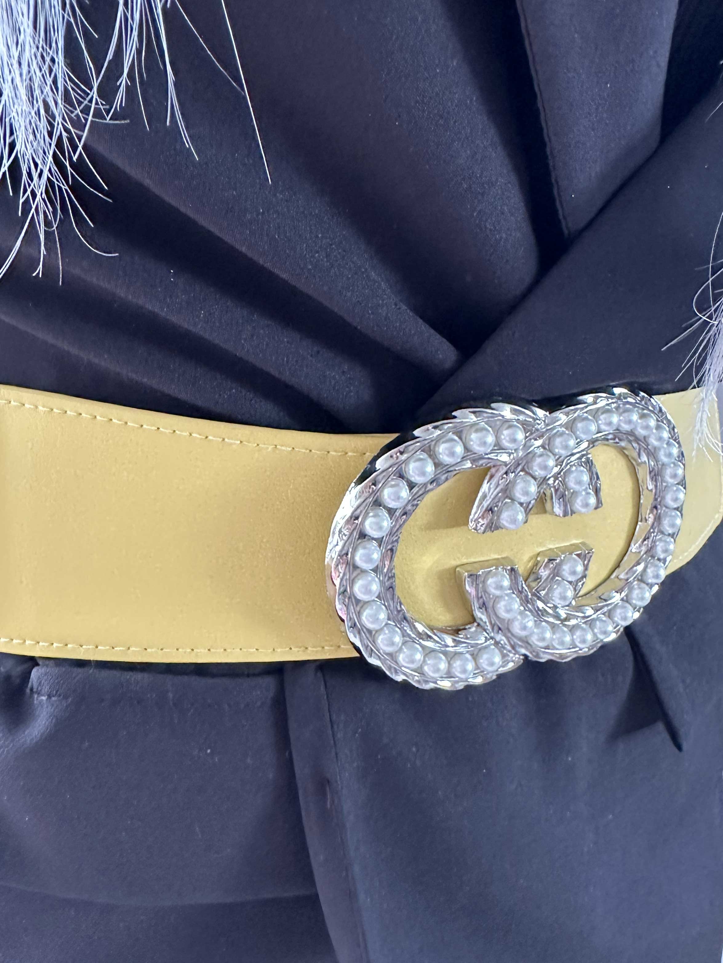 Dijana - Elastisk taljebælte med spænde og perler